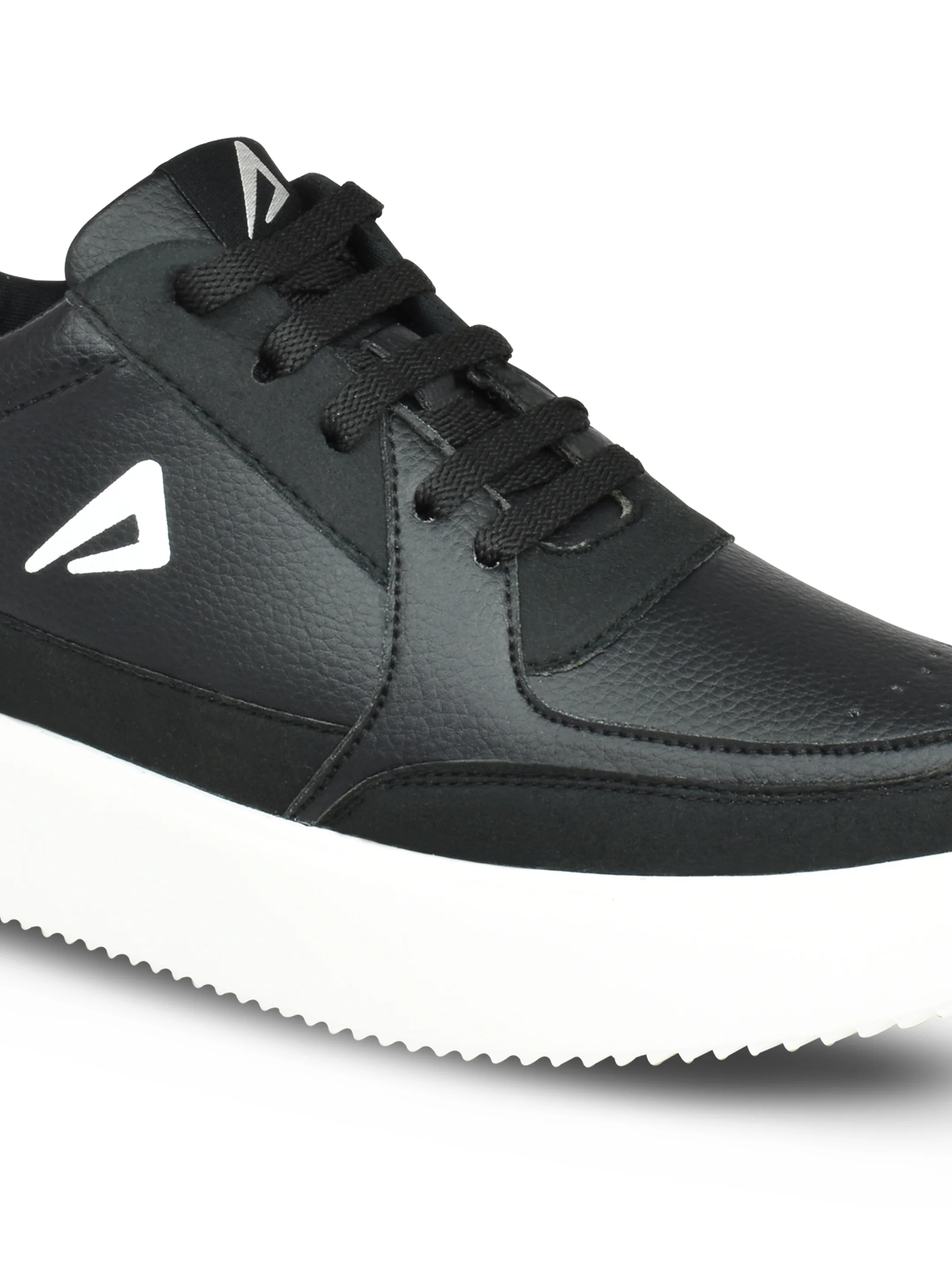 Impakto Men Black Sneakers - Image 6